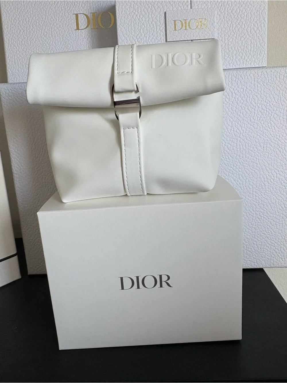 DIOR Beauty White Faux Leather Fold-Top Beauty Bag - Picture 2 of 2